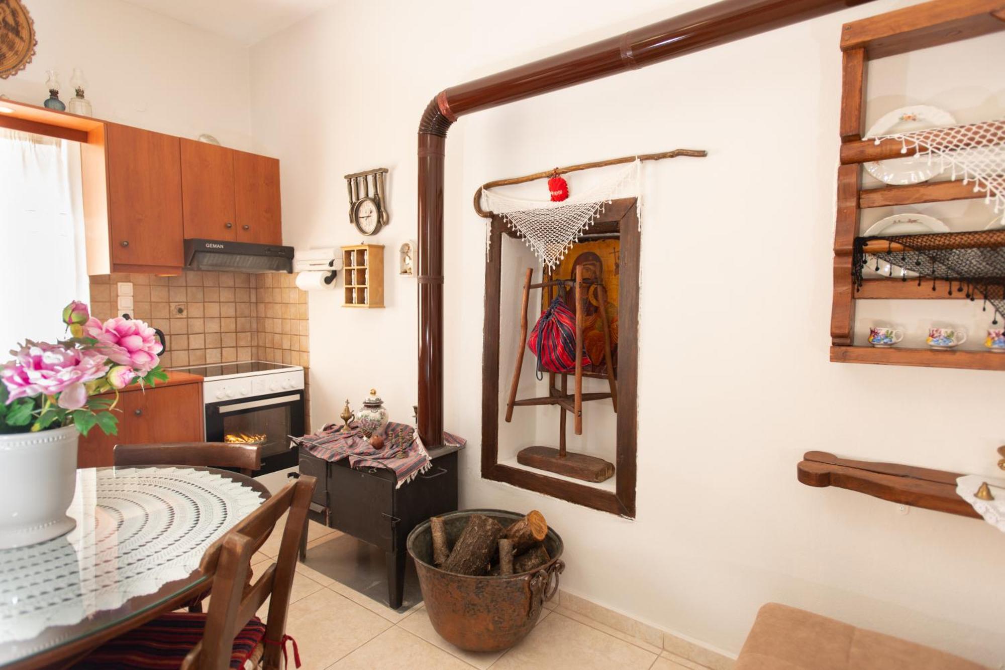 Eirini'S Traditional House Lístaros Zewnętrze zdjęcie