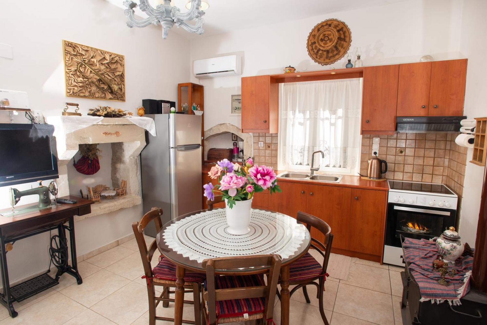 Eirini'S Traditional House Lístaros Zewnętrze zdjęcie